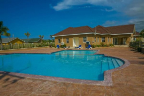 J Ochi ApartHotel